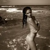Sara Sampaio nude #1296
