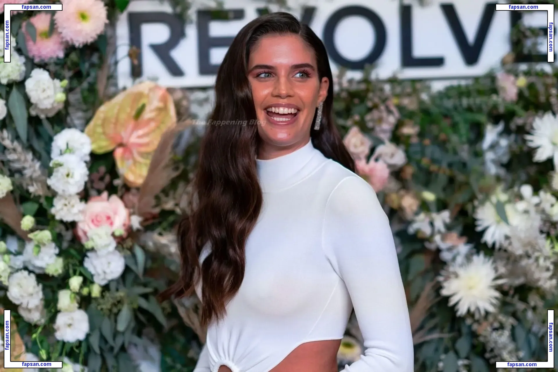 Sara Sampaio nude photo #2048 from OnlyFans