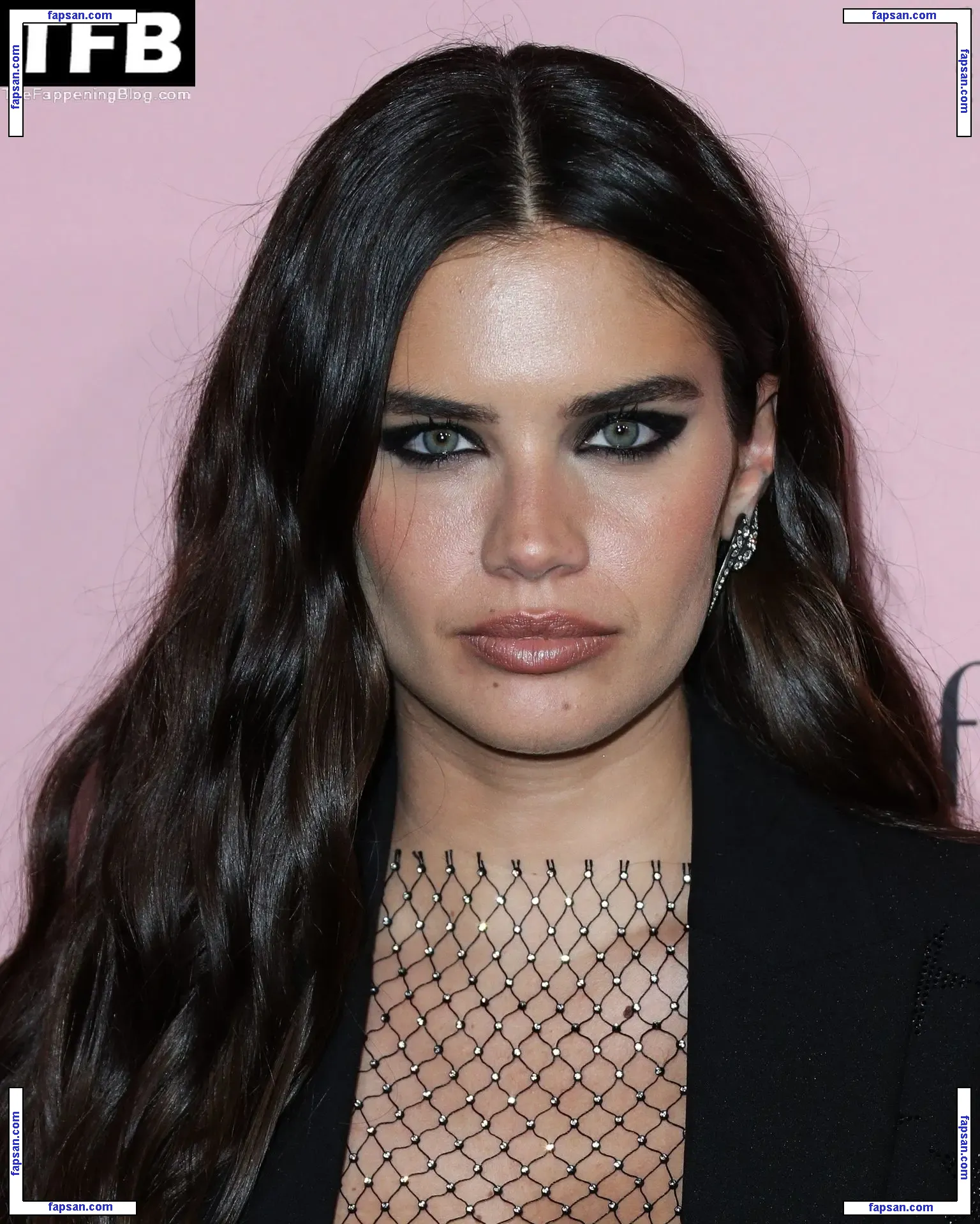 Sara Sampaio nude photo #2118 from OnlyFans