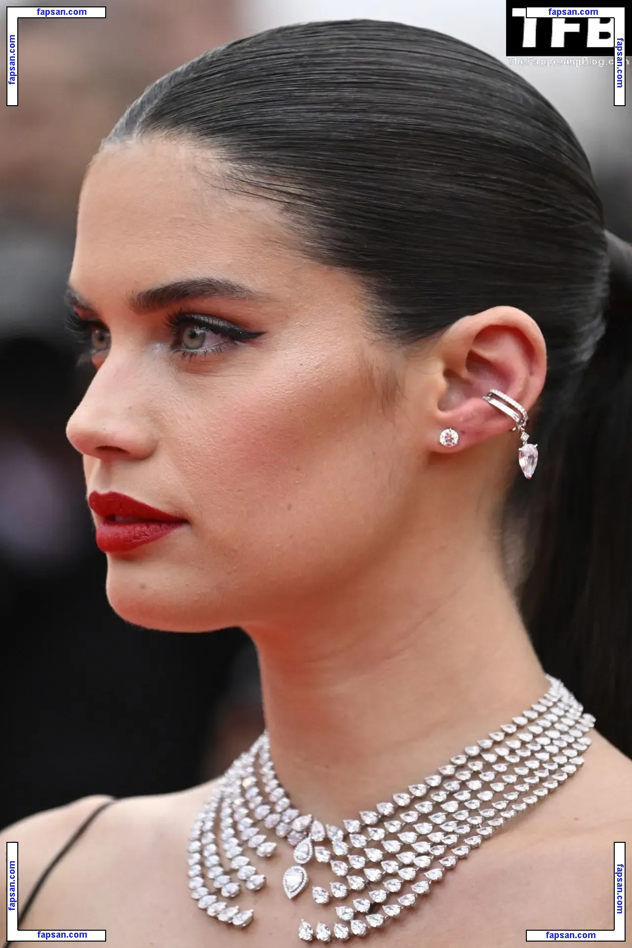 Sara Sampaio nude photo #2428 from OnlyFans