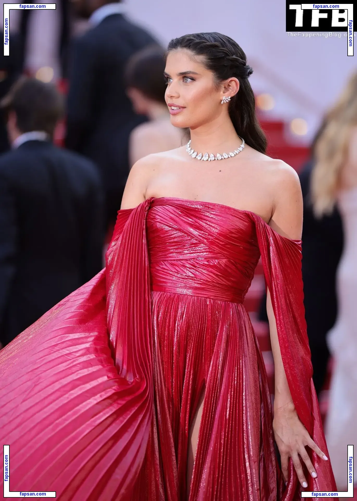 Sara Sampaio nude photo #2450 from OnlyFans