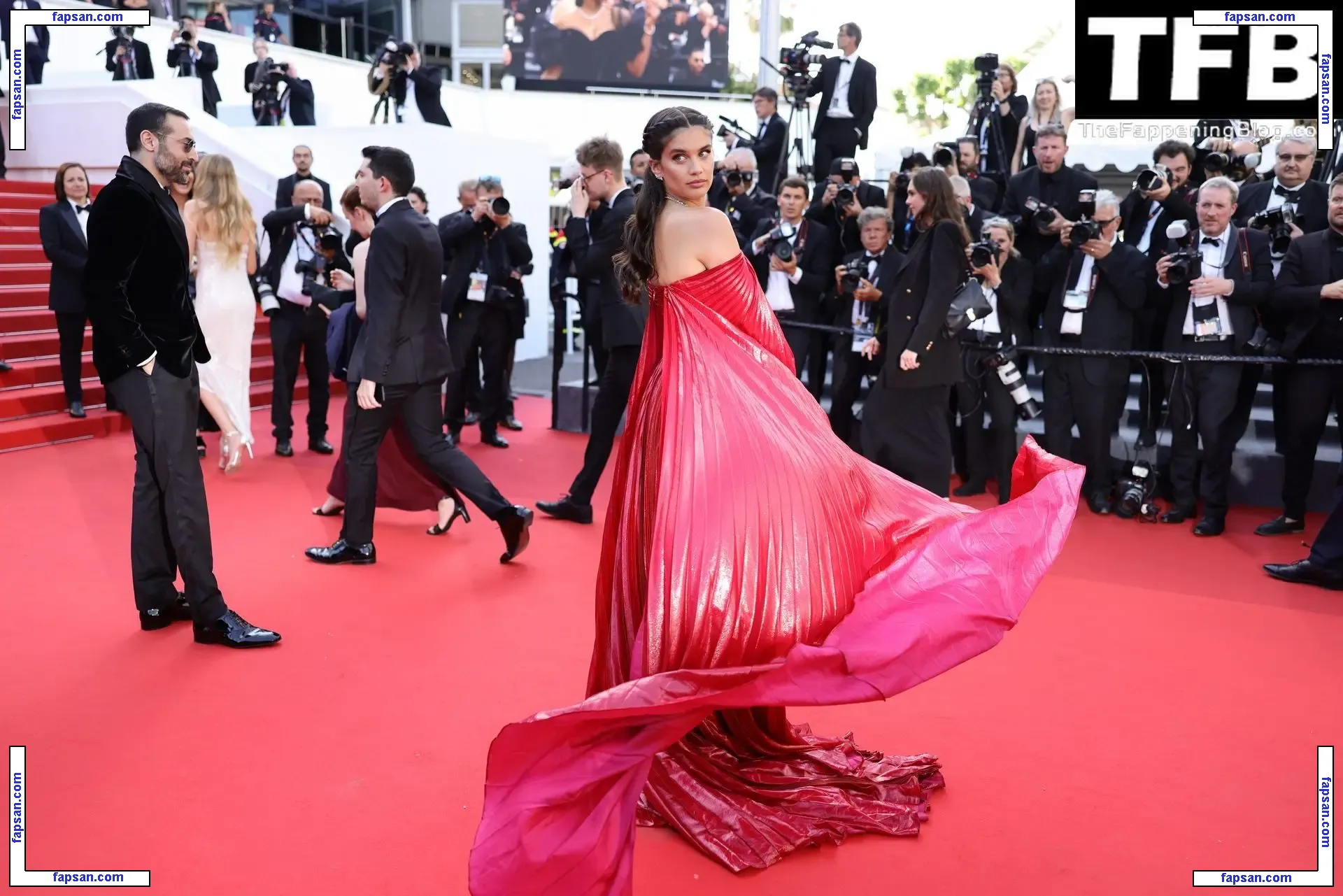 Sara Sampaio nude photo #2454 from OnlyFans