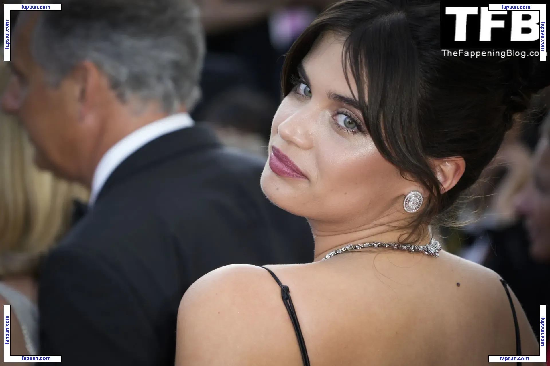 Sara Sampaio nude photo #2621 from OnlyFans