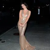 Sara Sampaio nude #2373