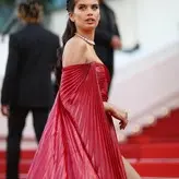 Sara Sampaio nude #2397