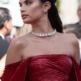 Sara Sampaio nude #2474