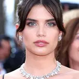 Sara Sampaio nude #2541