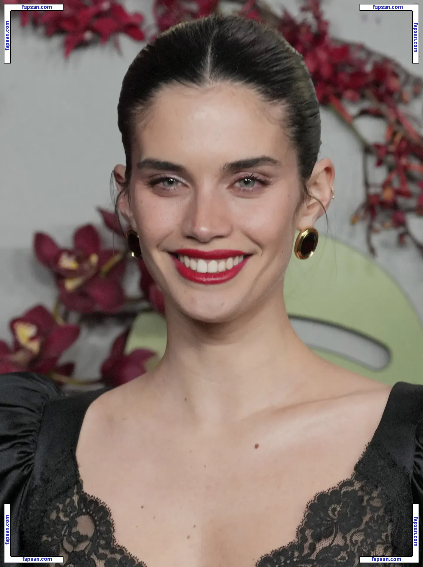 Sara Sampaio nude photo #3028 from OnlyFans