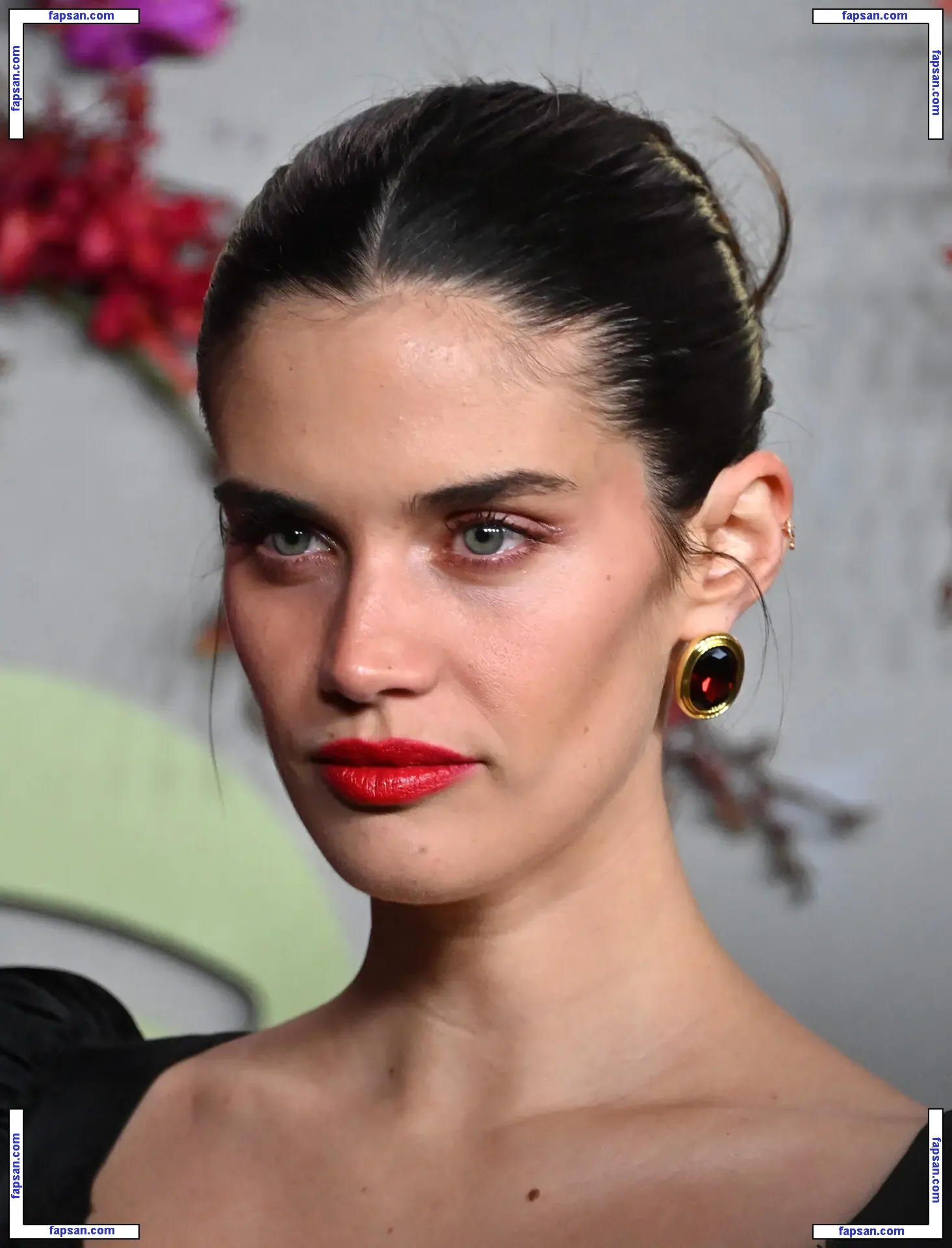 Sara Sampaio nude photo #3032 from OnlyFans