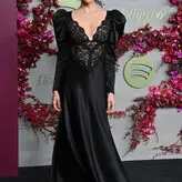 Sara Sampaio голая #3036