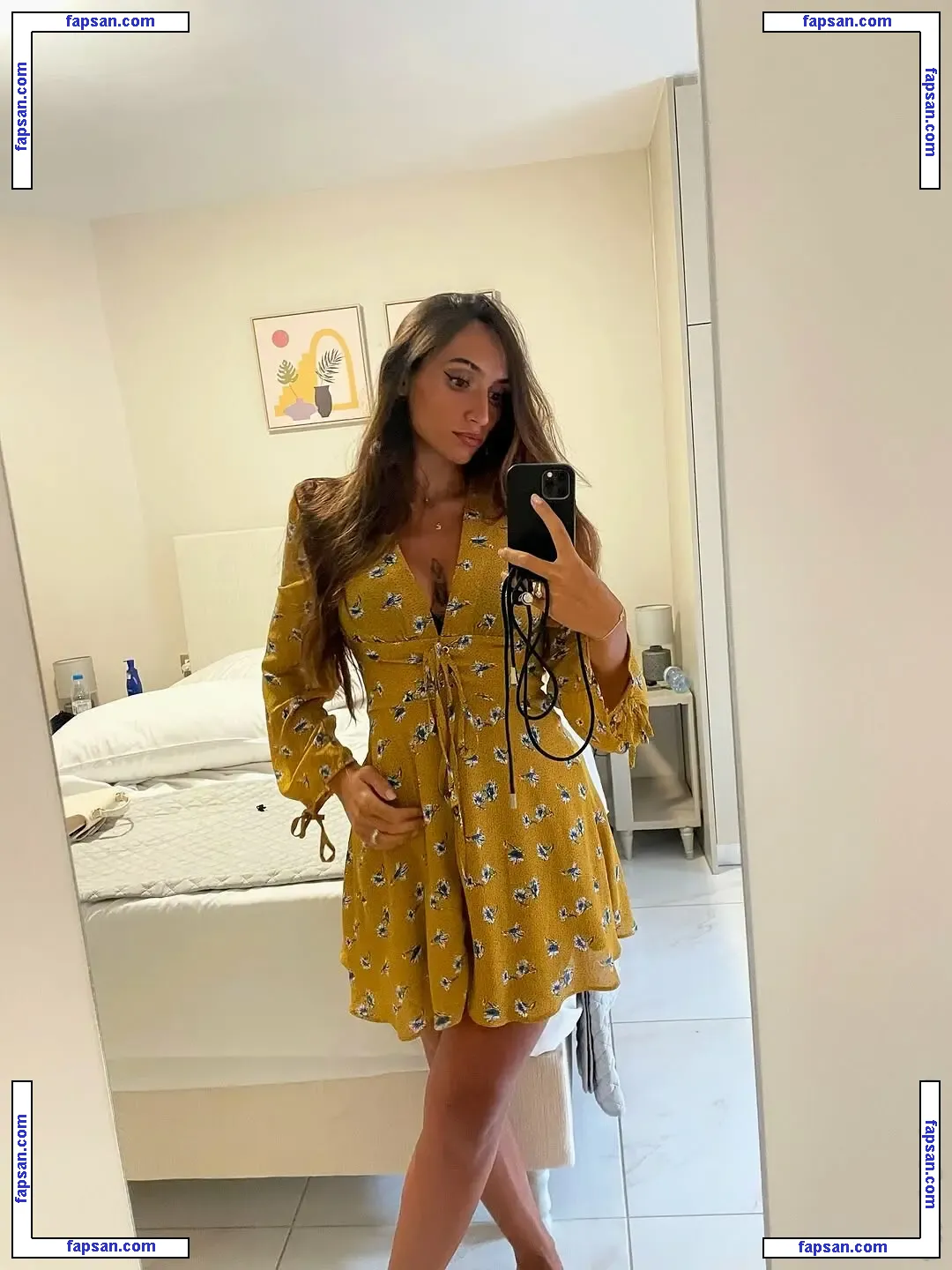 Sara Secciss nude photo #0055 from OnlyFans