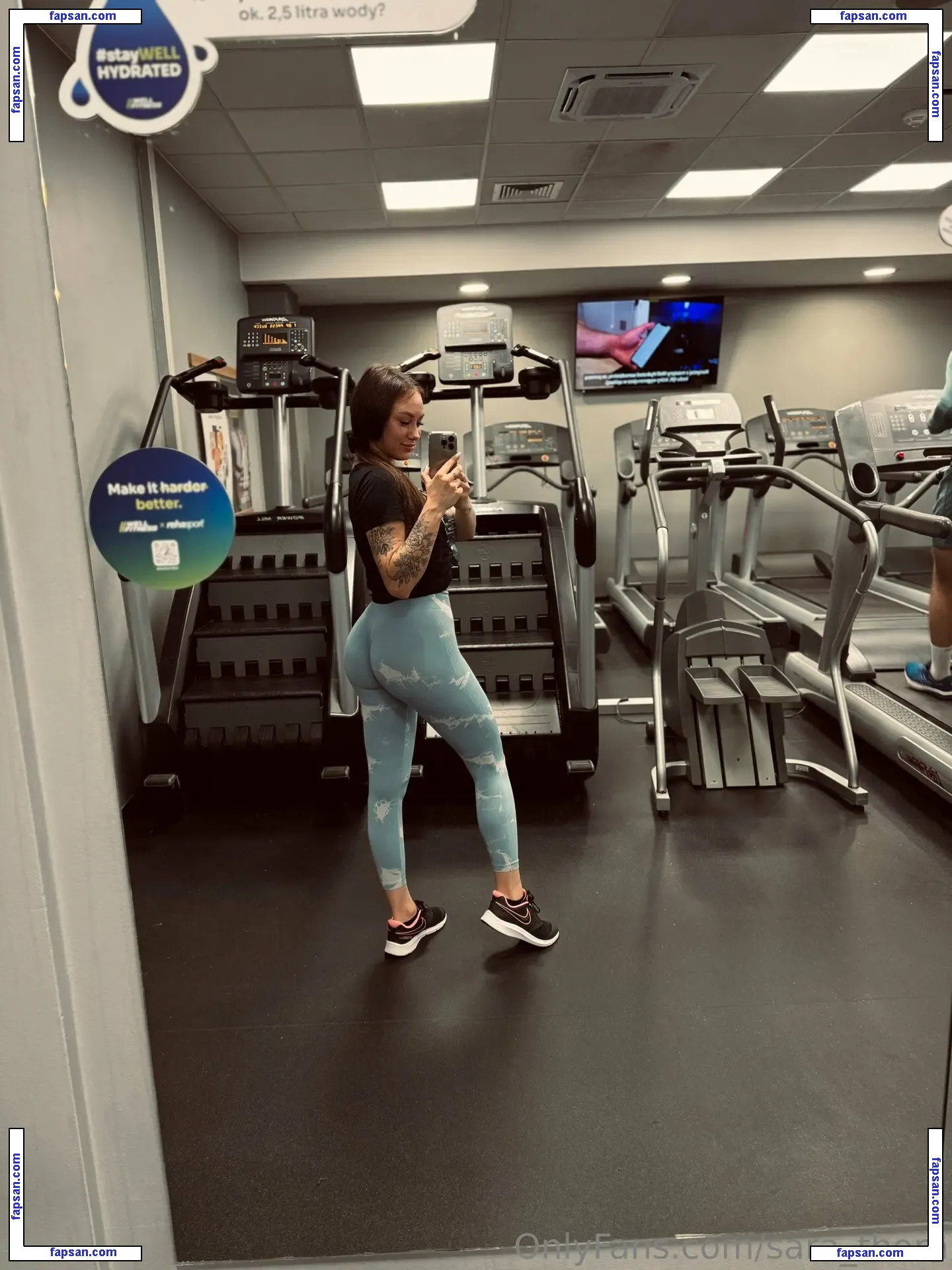 sara_thorn nude photo #0006 from OnlyFans