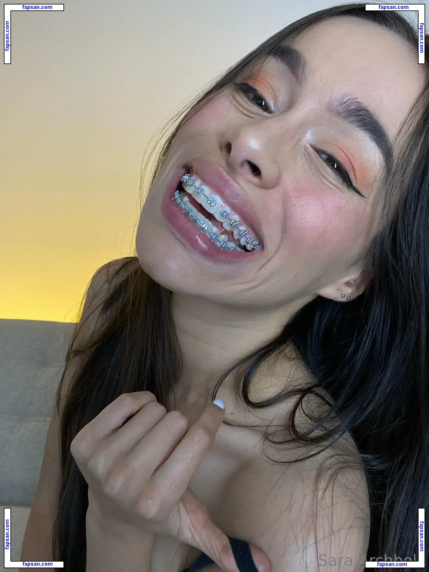 saraarchb nude photo #0001 from OnlyFans
