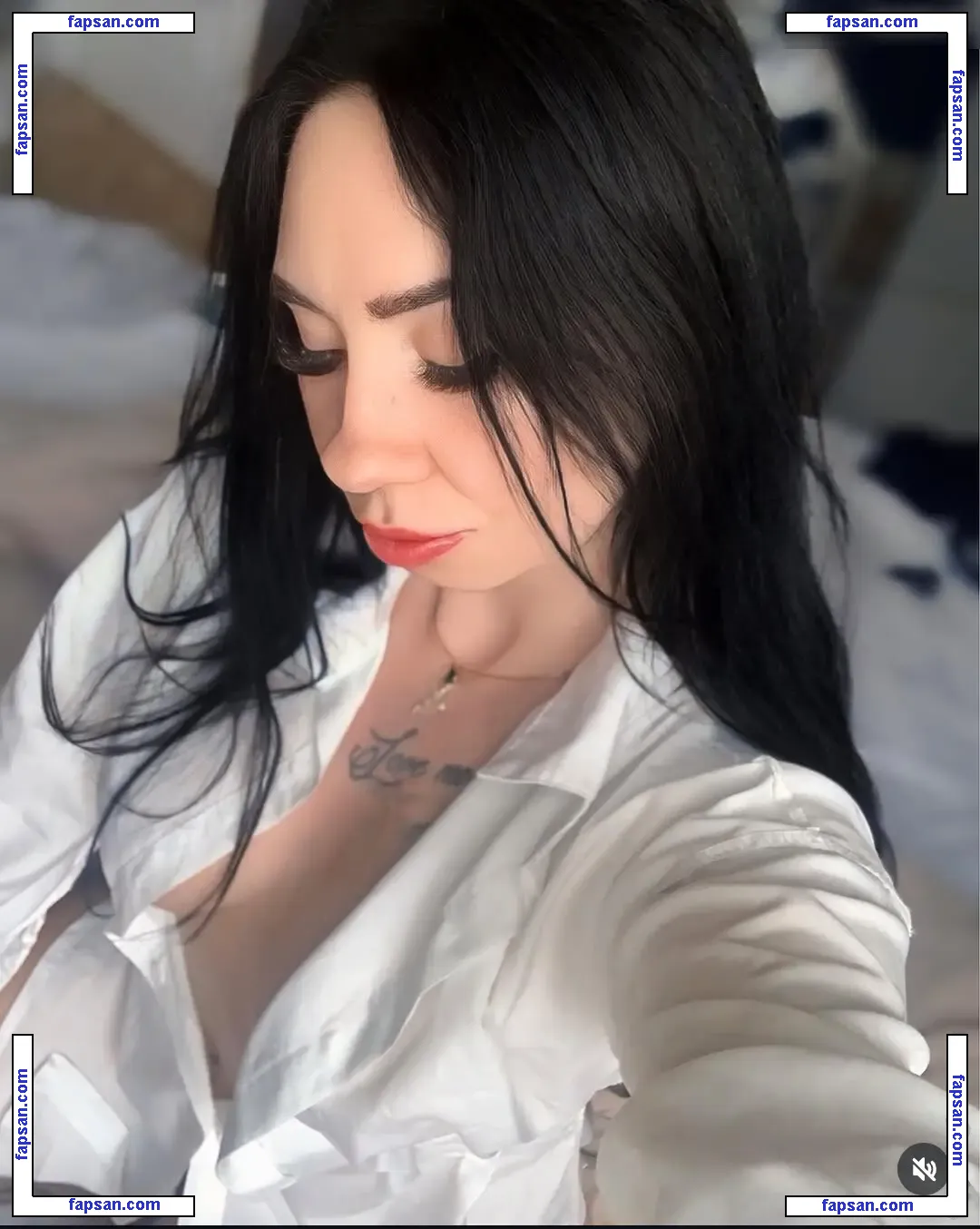 Sarah_amore nude photo #0005 from OnlyFans