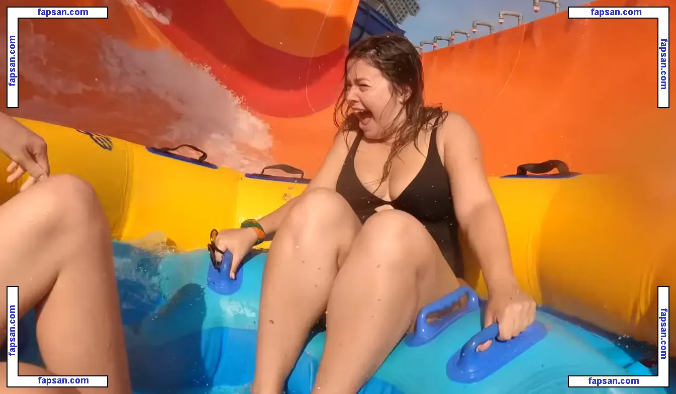 Sarah Anderson nude photo #0002 from OnlyFans