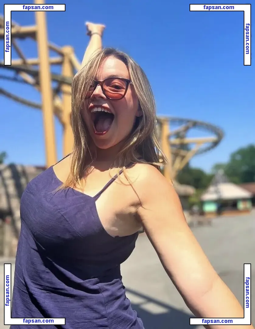 Sarah Anderson nude photo #0018 from OnlyFans