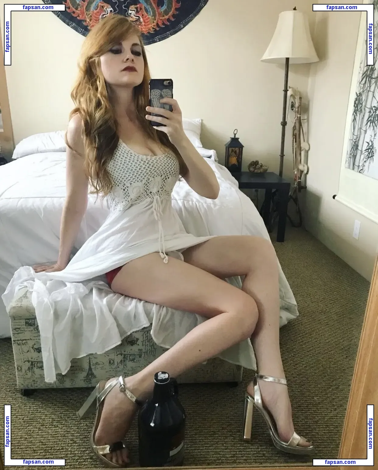 Sarah Beattie nude photo #0108 from OnlyFans