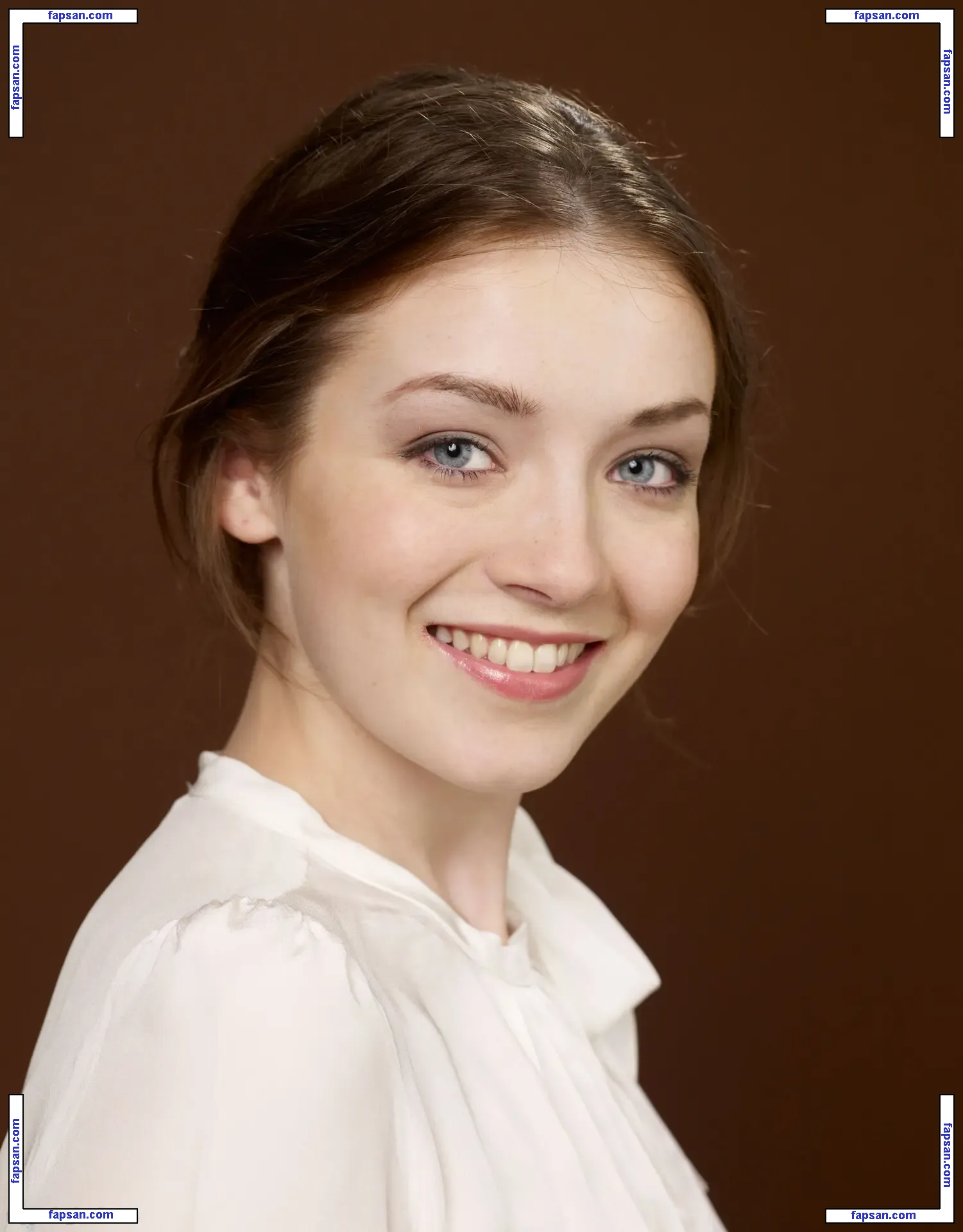 Sarah Bolger nude photo #0073 from OnlyFans