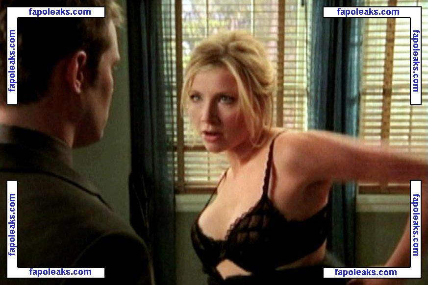 Sarah Chalke nude photo #0062 from OnlyFans