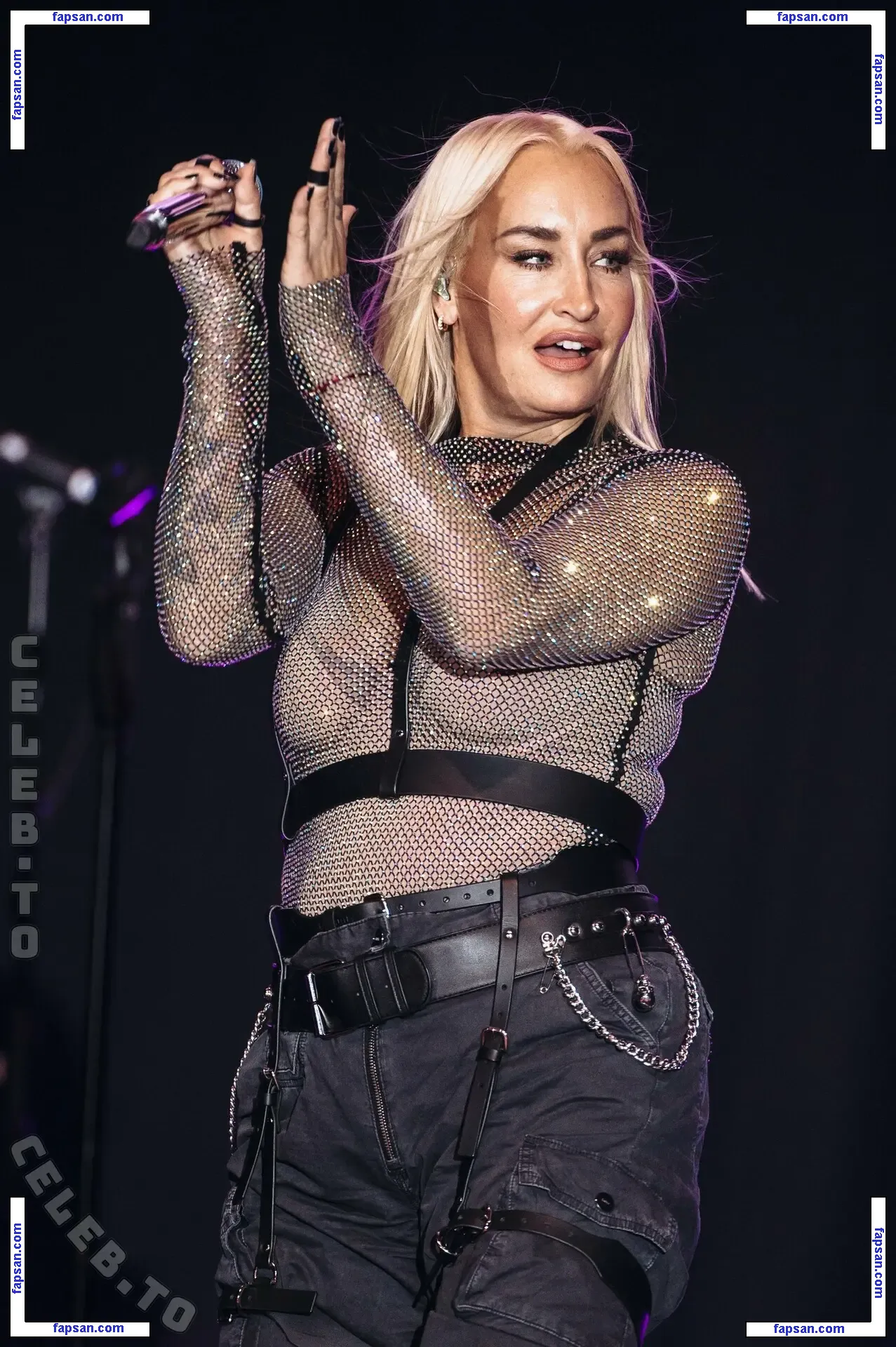 Sarah Connor nude photo #0679 from OnlyFans