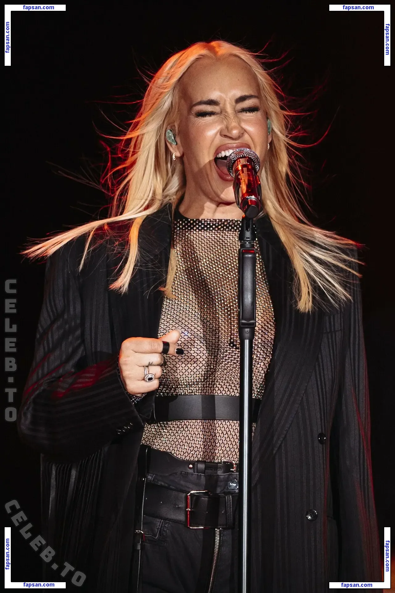 Sarah Connor nude photo #0687 from OnlyFans