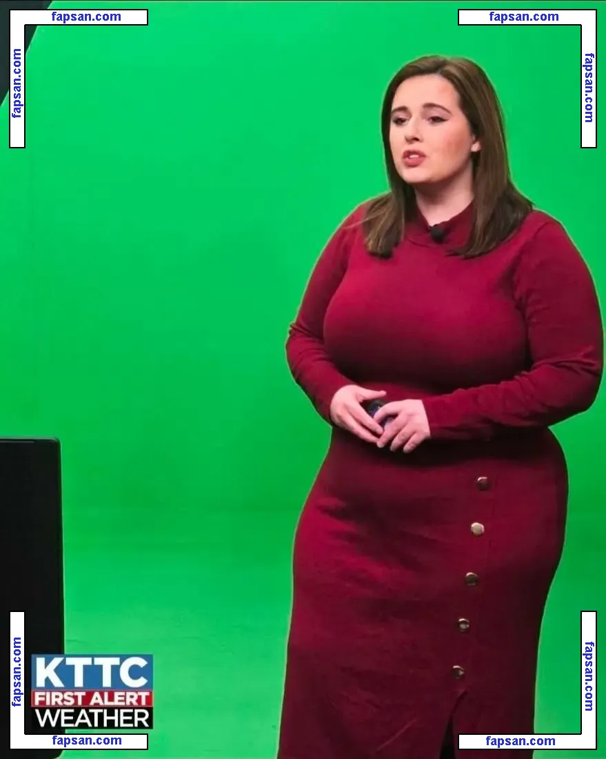 Sarah Gannon nude photo #0003 from OnlyFans