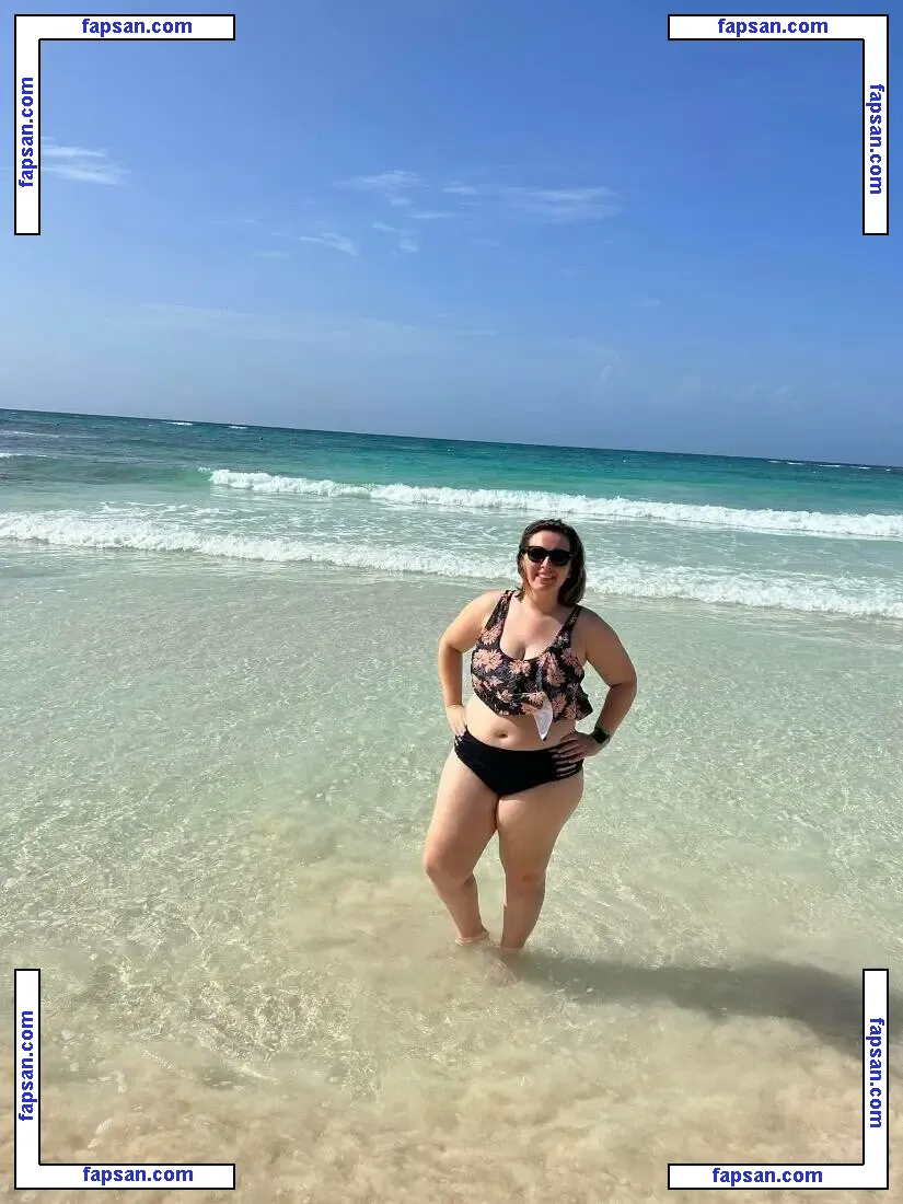 Sarah Gannon nude photo #0006 from OnlyFans