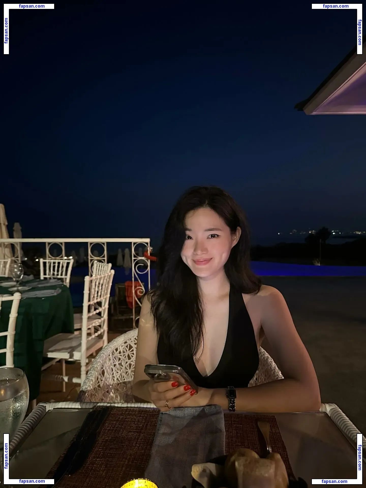 Sarah Hwang nude photo #0019 from OnlyFans