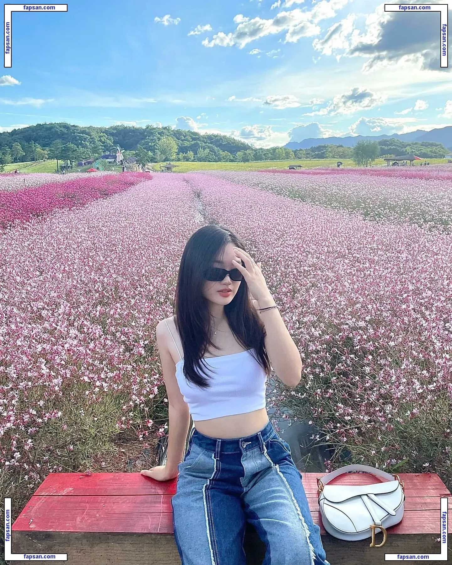 Sarah Hwang голая фото #0048 с Онлифанс