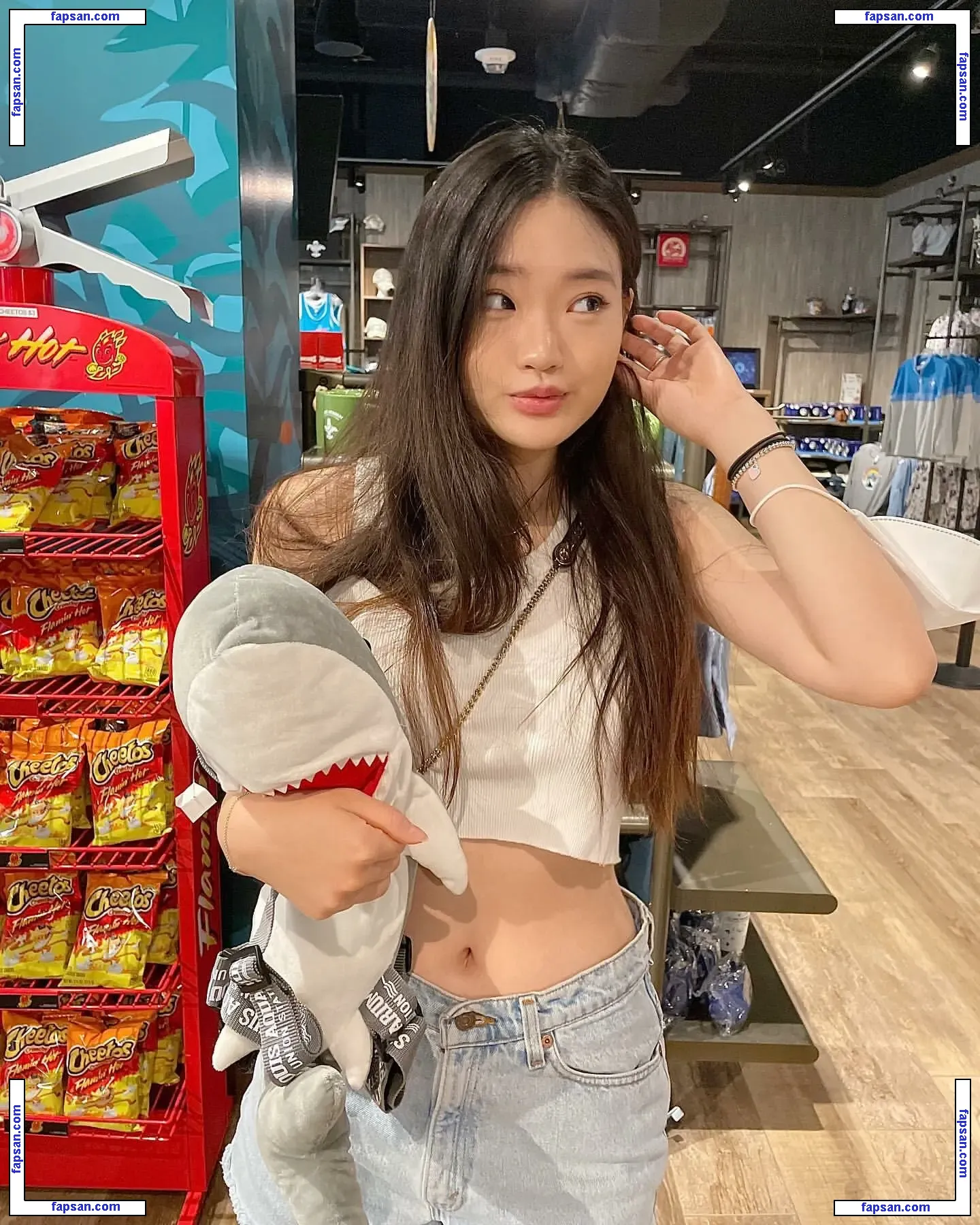 Sarah Hwang голая фото #0064 с Онлифанс