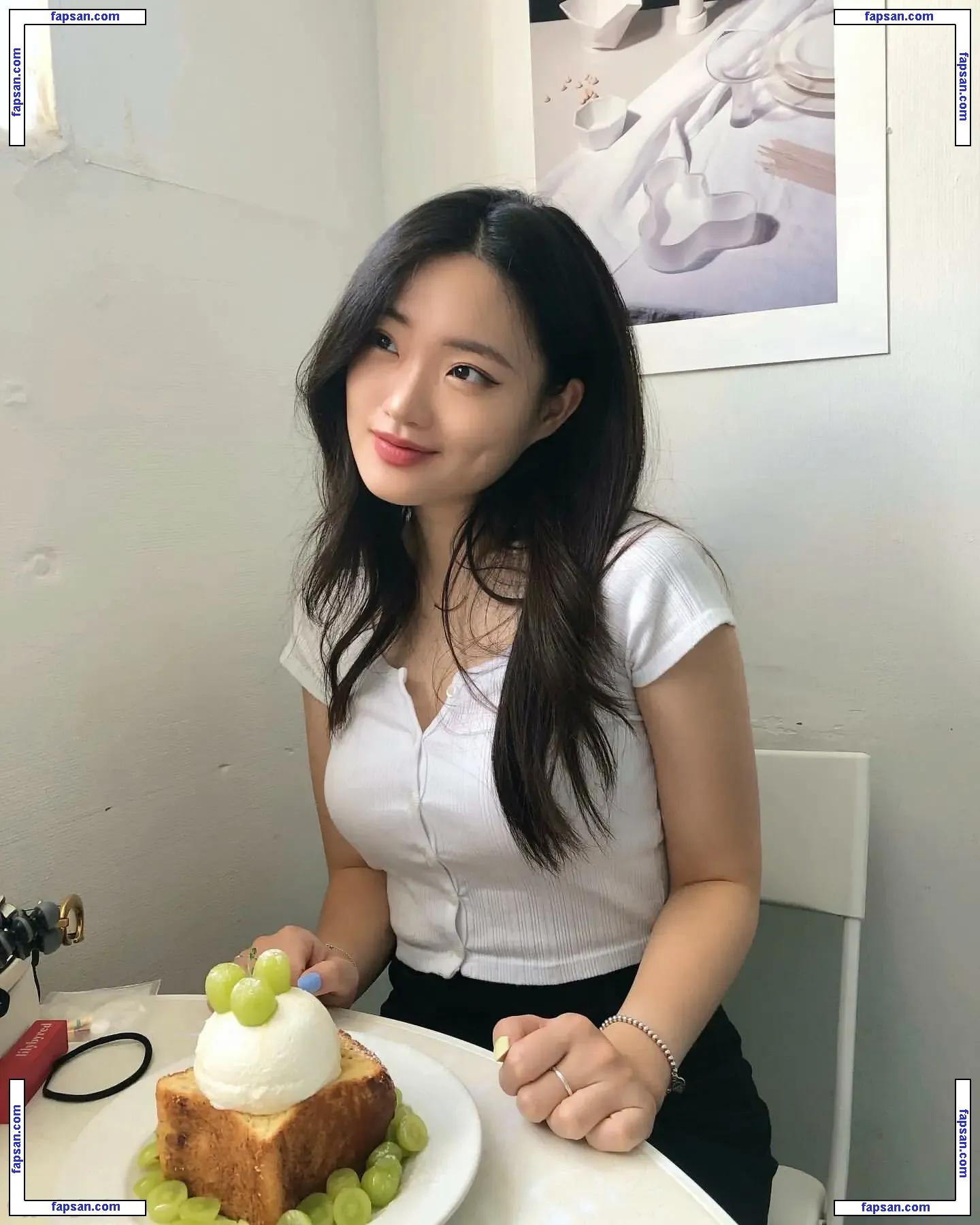 Sarah Hwang голая фото #0069 с Онлифанс