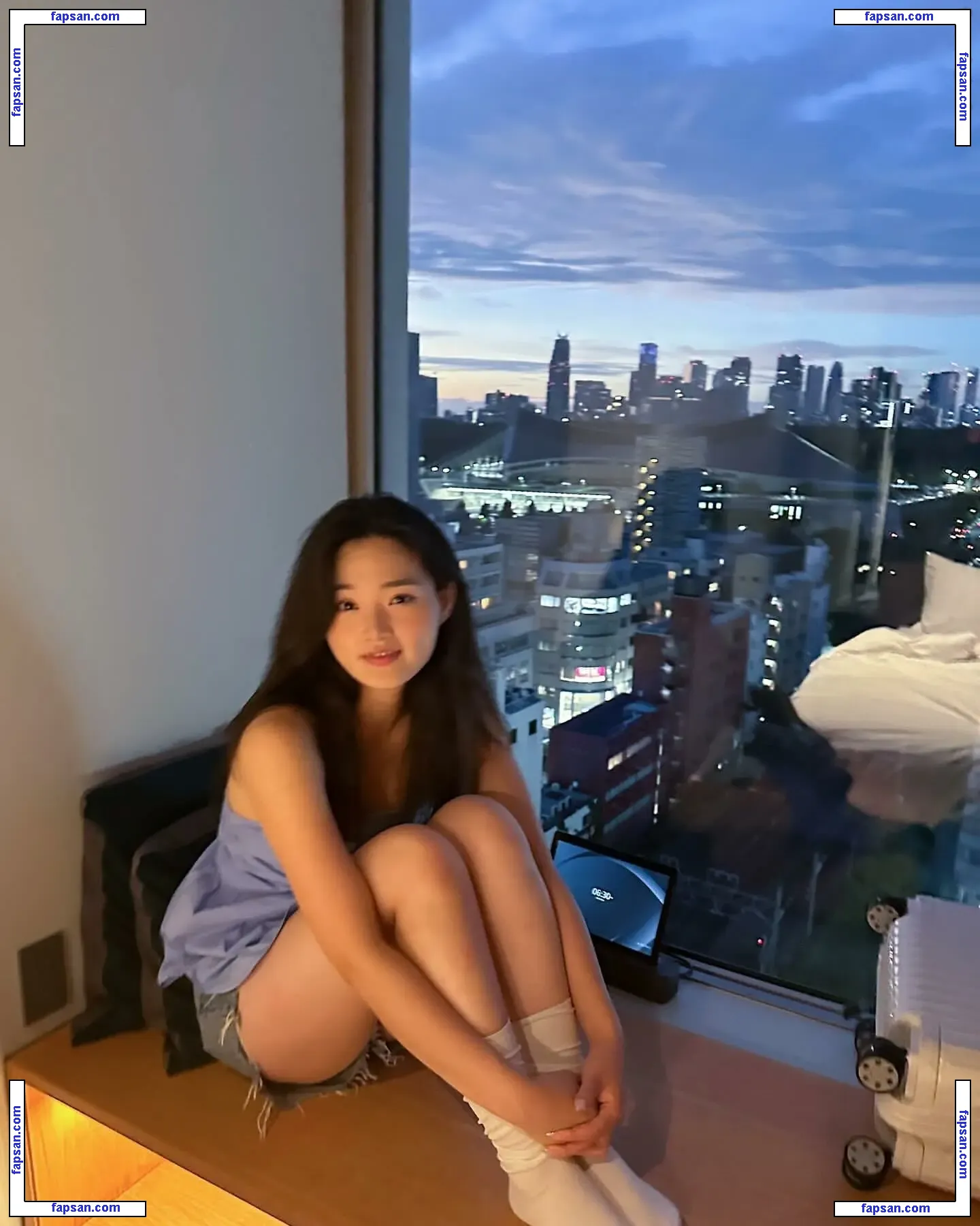 Sarah Hwang голая фото #0092 с Онлифанс