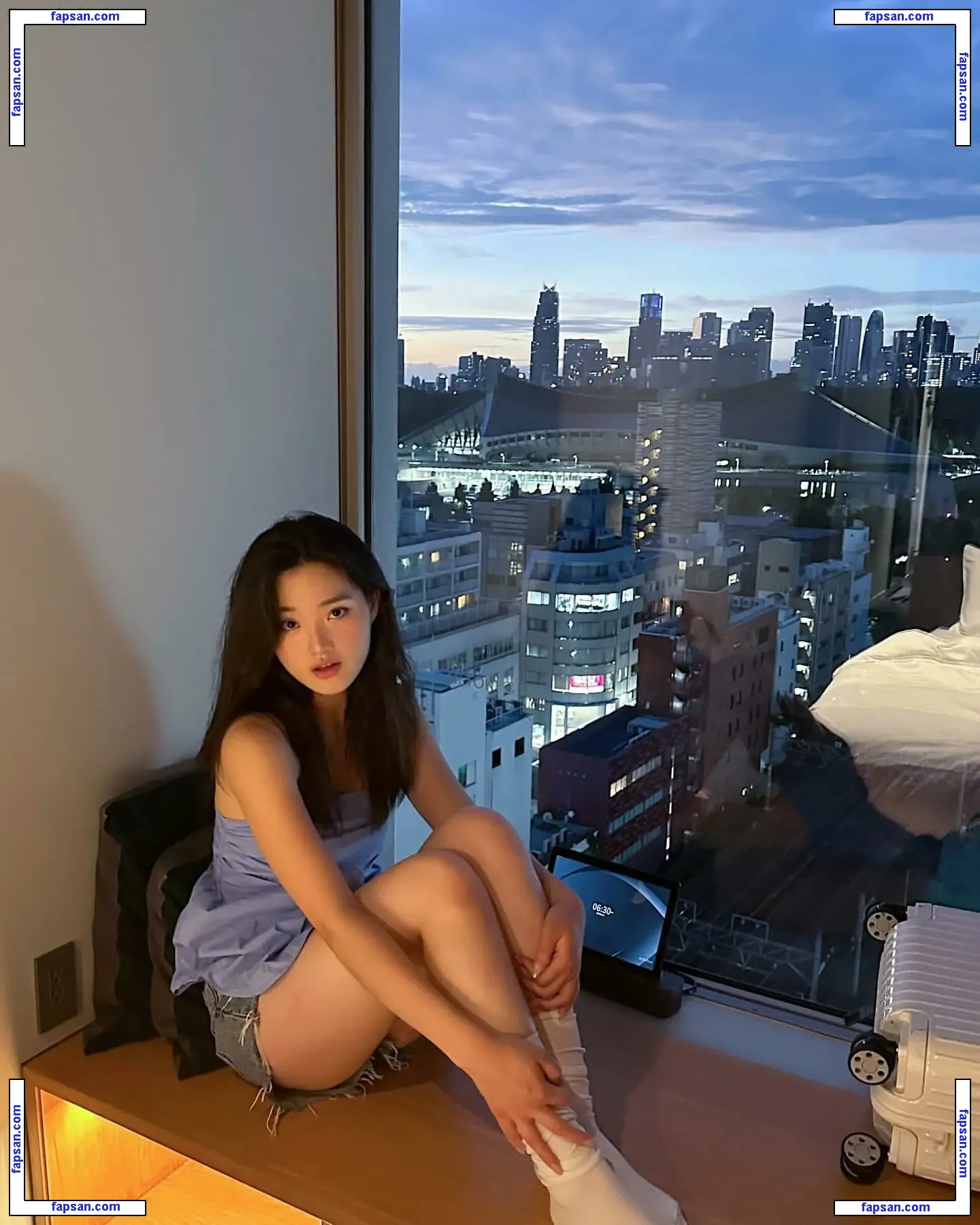 Sarah Hwang голая фото #0095 с Онлифанс