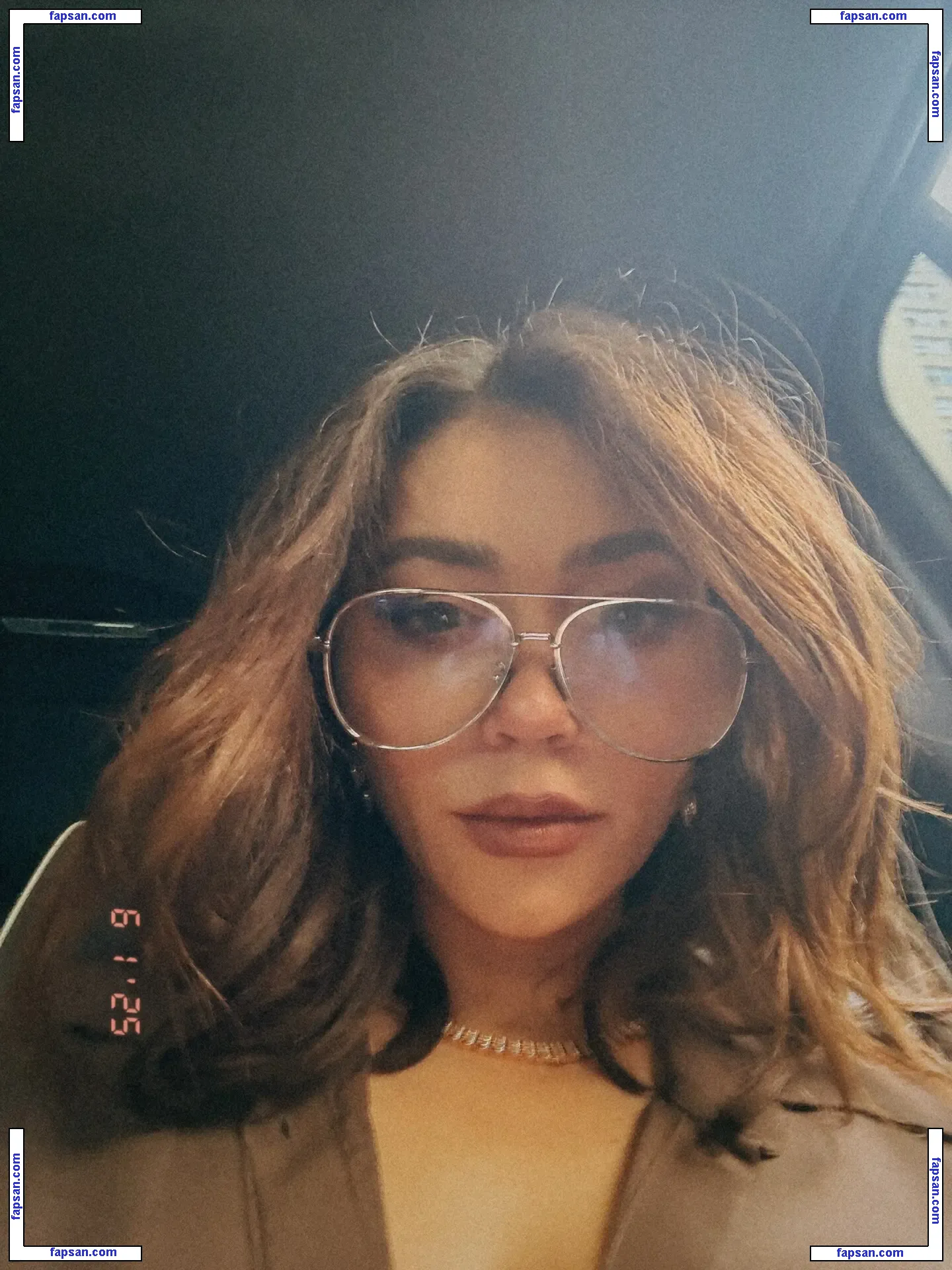Sarah Hyland голая фото #1561 с Онлифанс