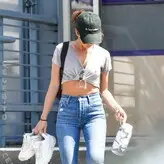 Sarah Hyland nude #1592