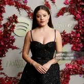 Sarah Jeffery голая #0114
