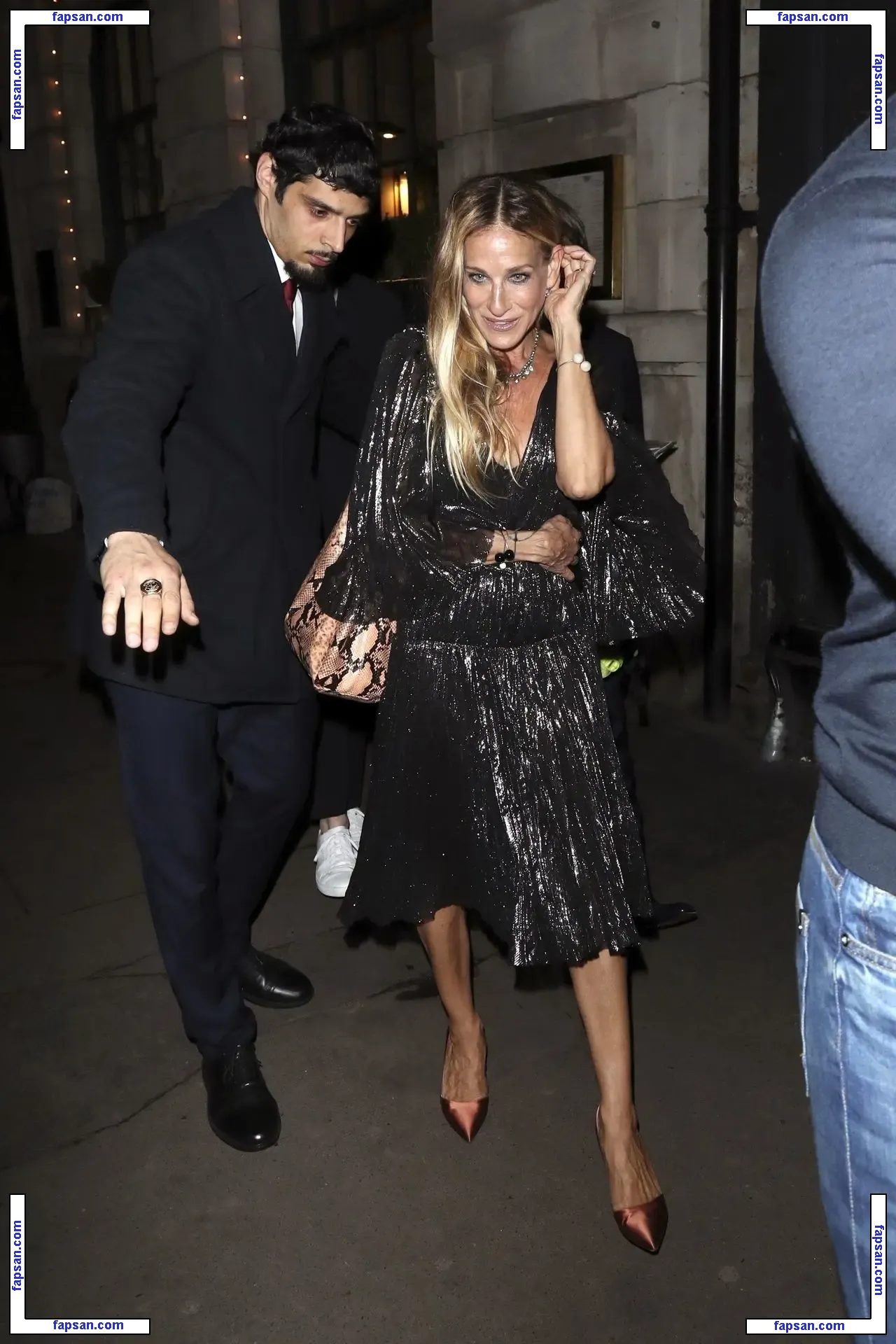 Sarah Jessica Parker nude photo #0205 from OnlyFans