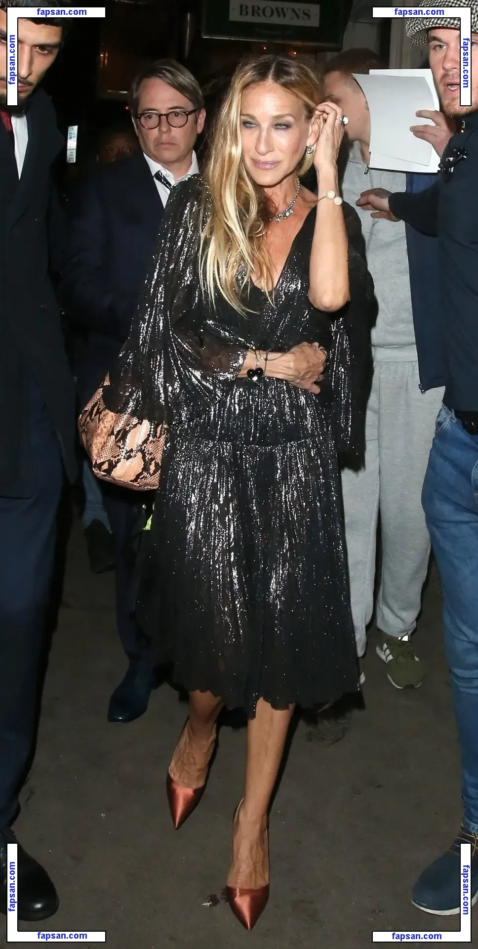 Sarah Jessica Parker nude photo #0233 from OnlyFans