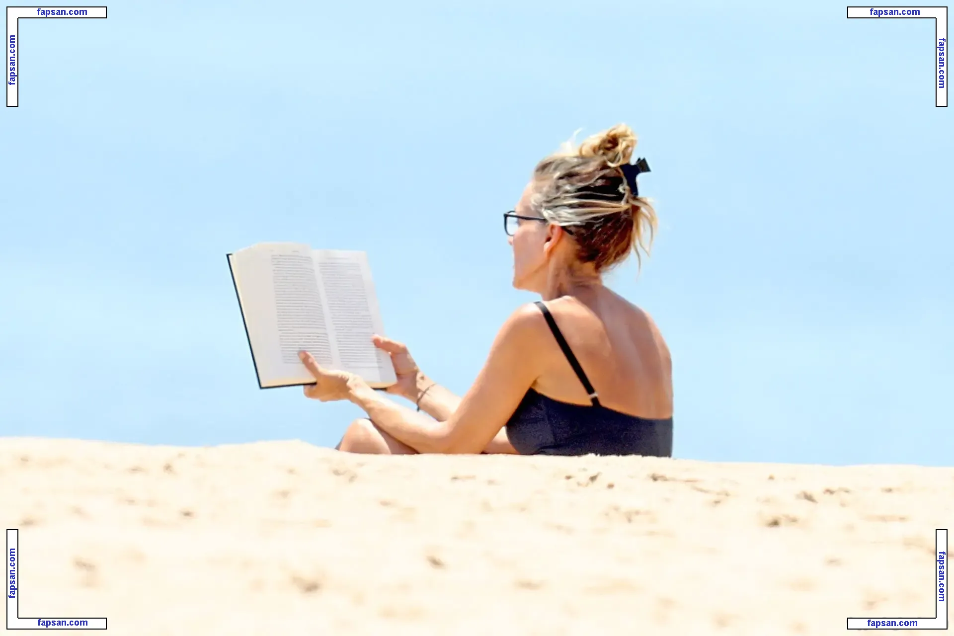 Sarah Jessica Parker nude photo #0272 from OnlyFans