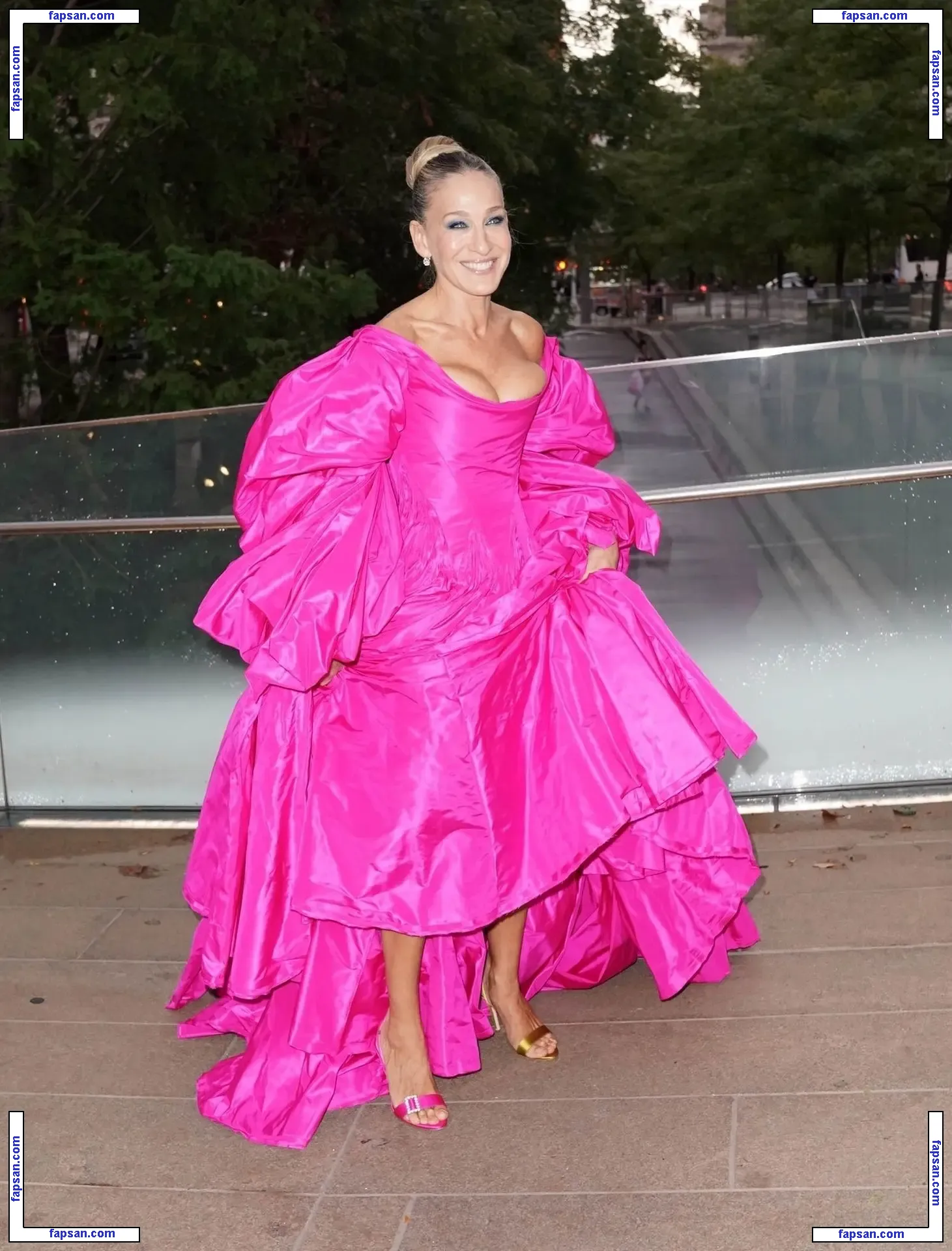 Sarah Jessica Parker nude photo #0329 from OnlyFans