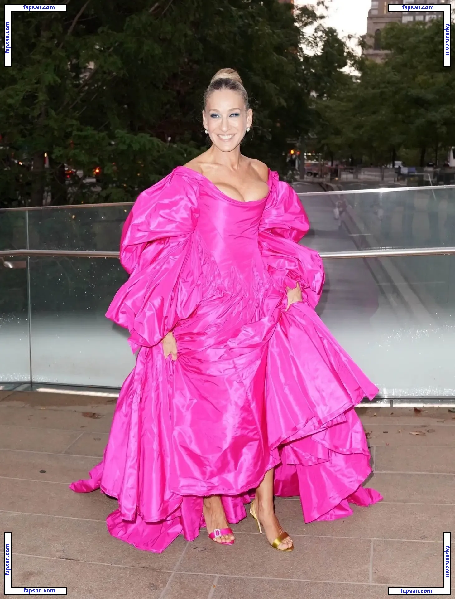 Sarah Jessica Parker nude photo #0334 from OnlyFans