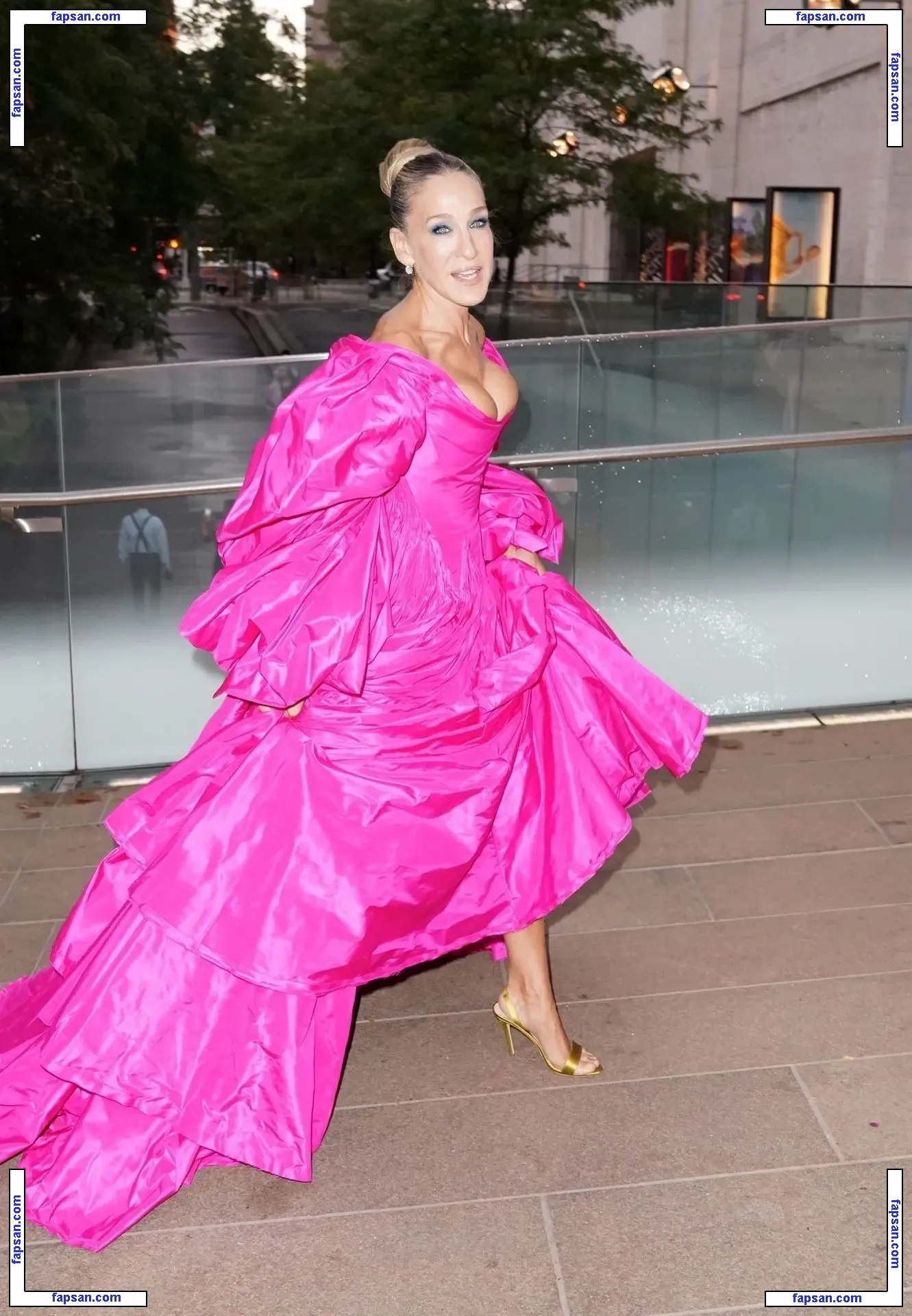 Sarah Jessica Parker nude photo #0339 from OnlyFans