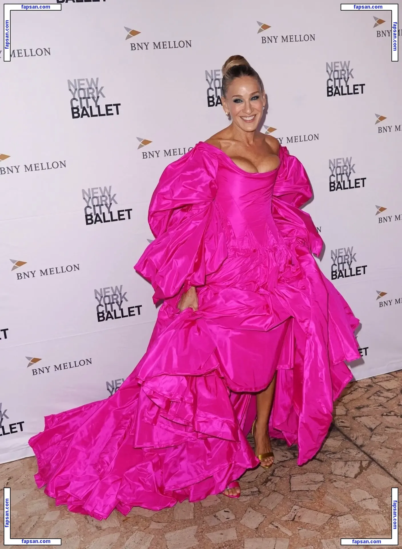 Sarah Jessica Parker nude photo #0341 from OnlyFans