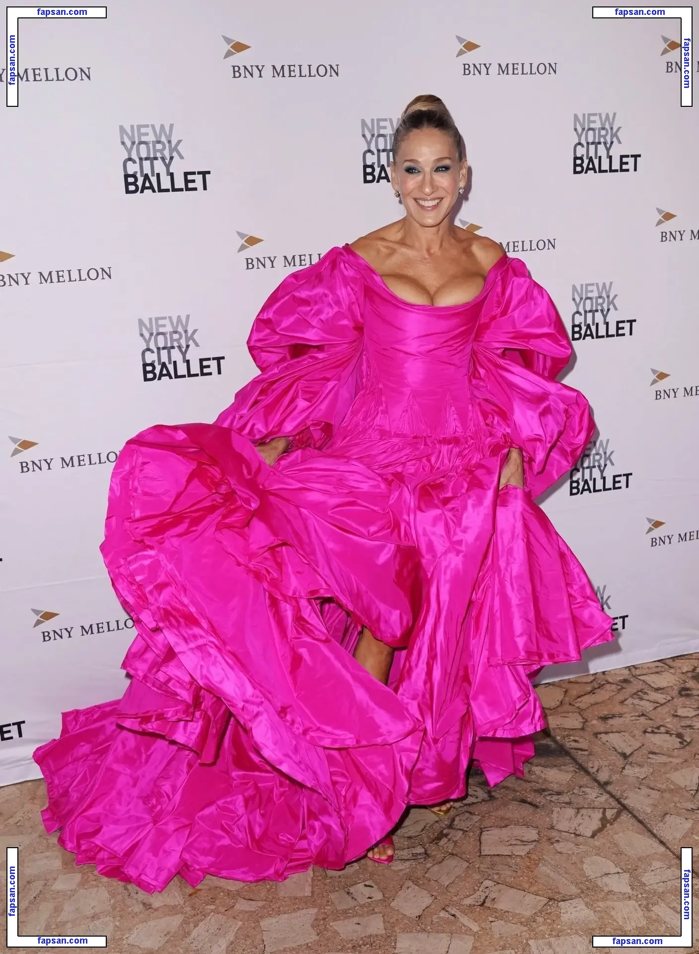 Sarah Jessica Parker nude photo #0344 from OnlyFans