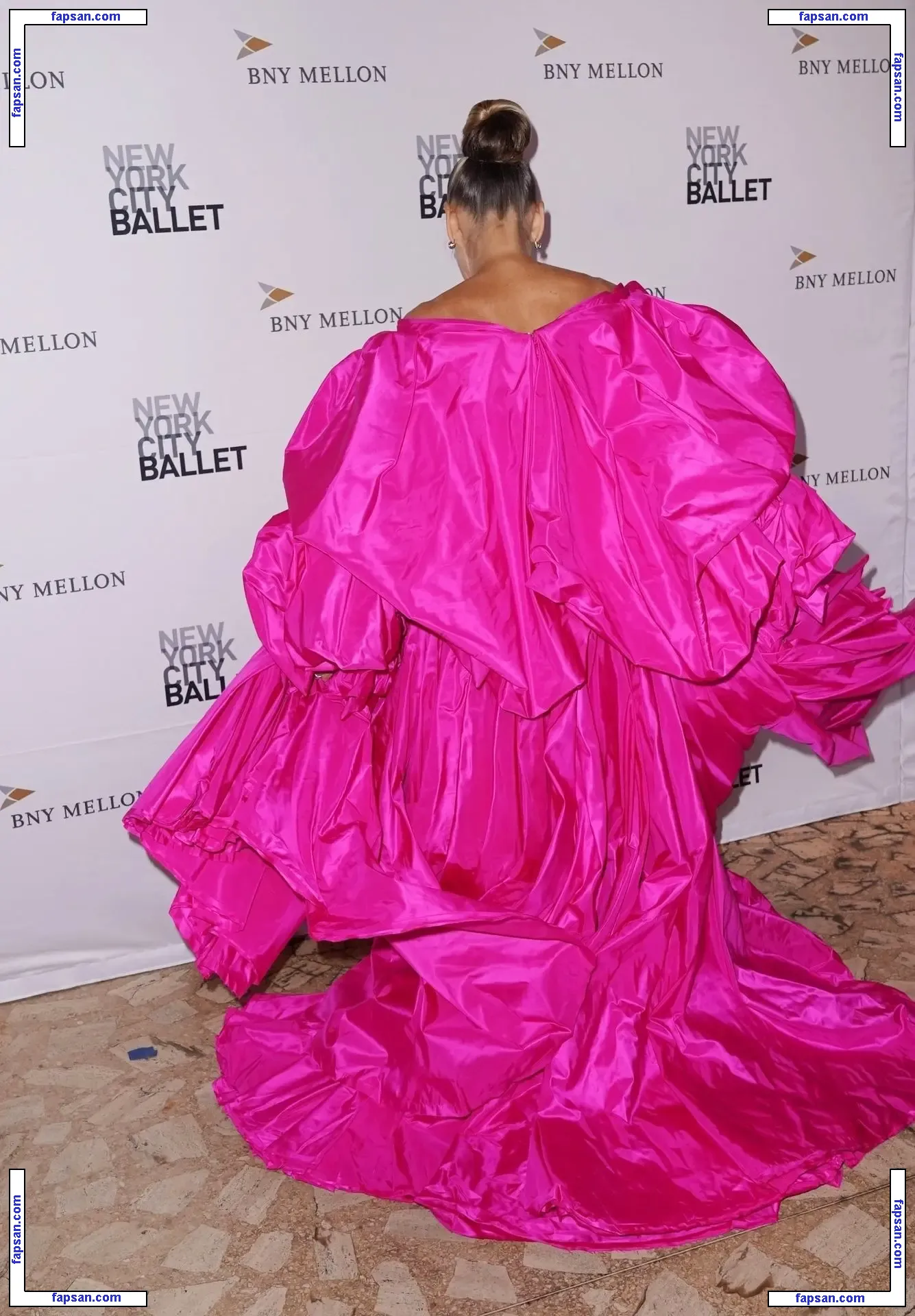 Sarah Jessica Parker nude photo #0349 from OnlyFans