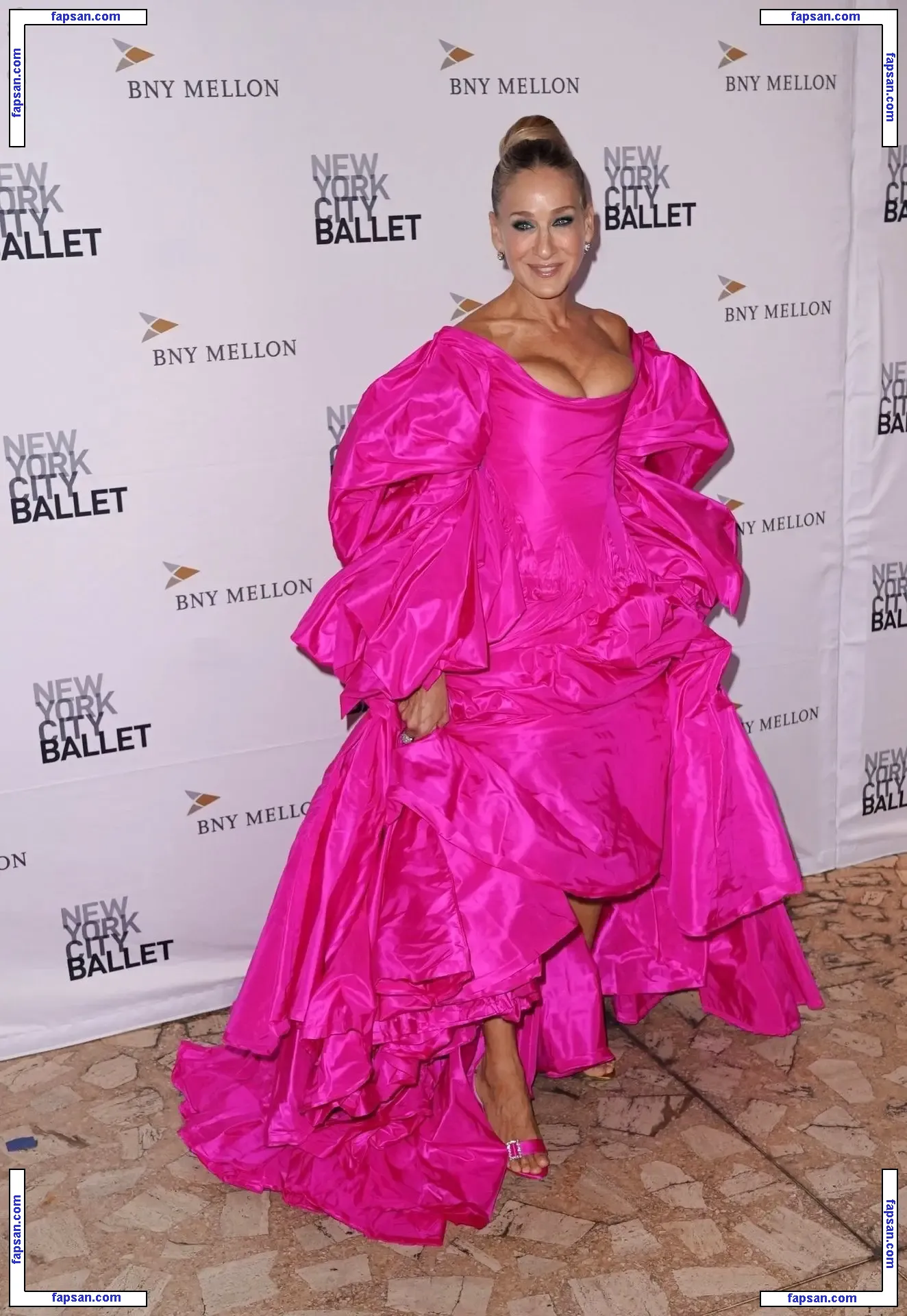 Sarah Jessica Parker nude photo #0355 from OnlyFans