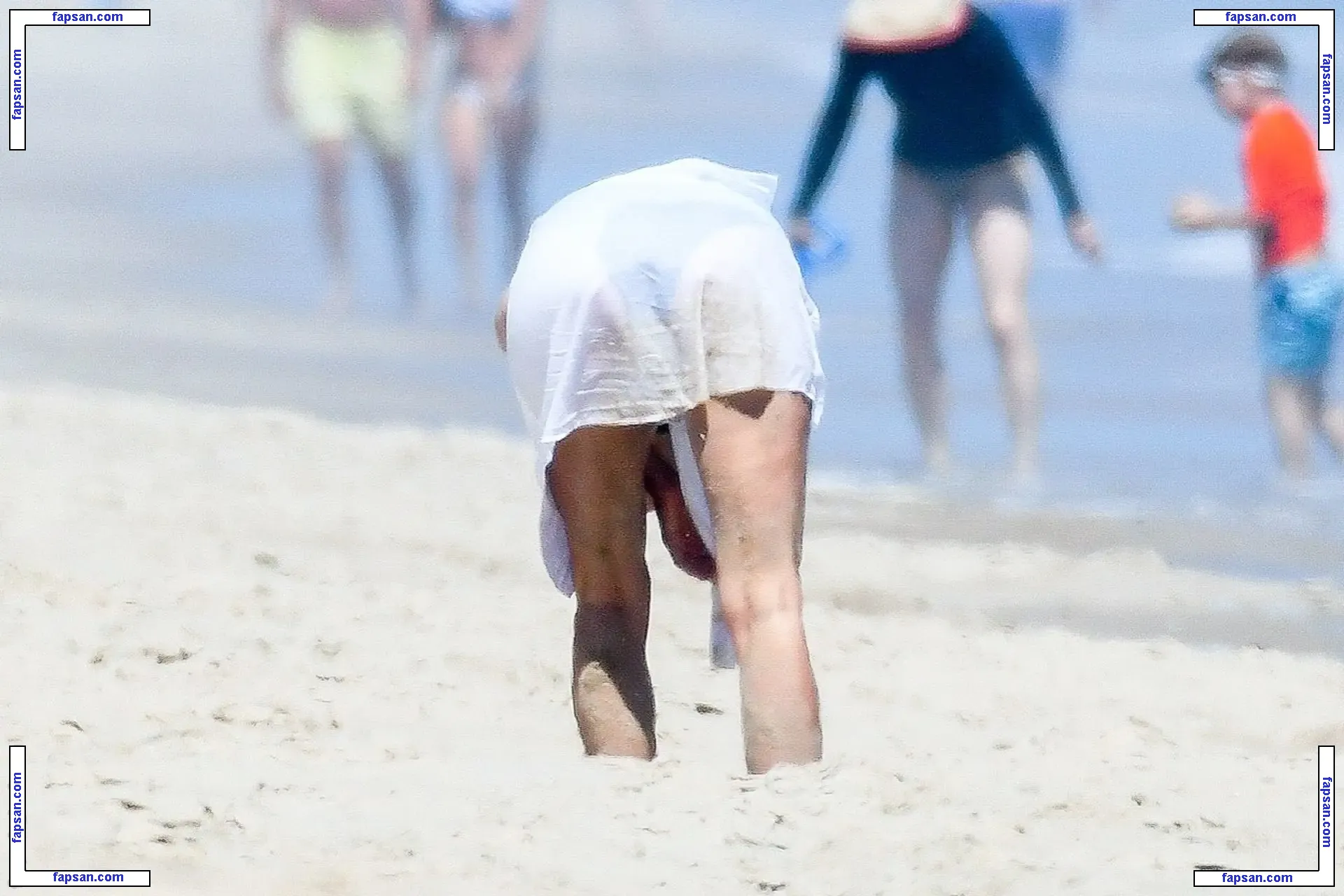 Sarah Jessica Parker nude photo #0534 from OnlyFans