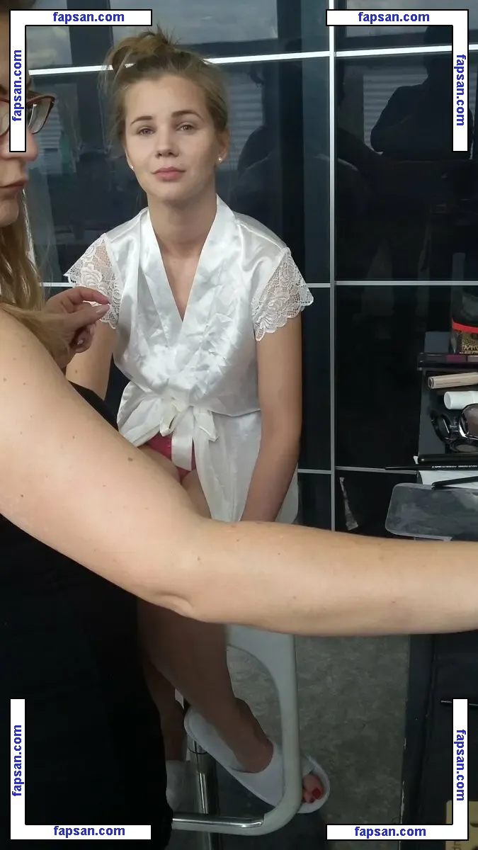 Sarah Kay nude photo #0022 from OnlyFans