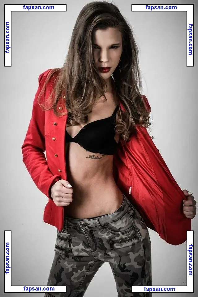 Sarah Kay nude photo #0028 from OnlyFans