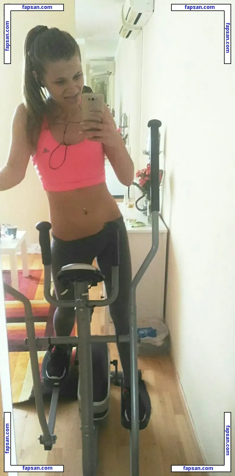 Sarah Kay nude photo #0030 from OnlyFans